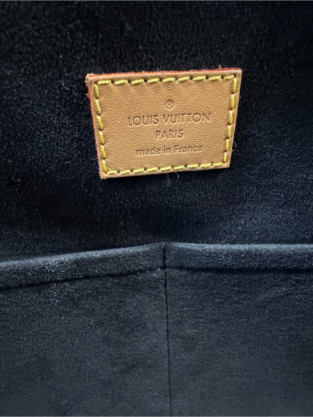 Louis Vuitton Limited Edition Epi Space Speedy 40 - Picture 13 of 17